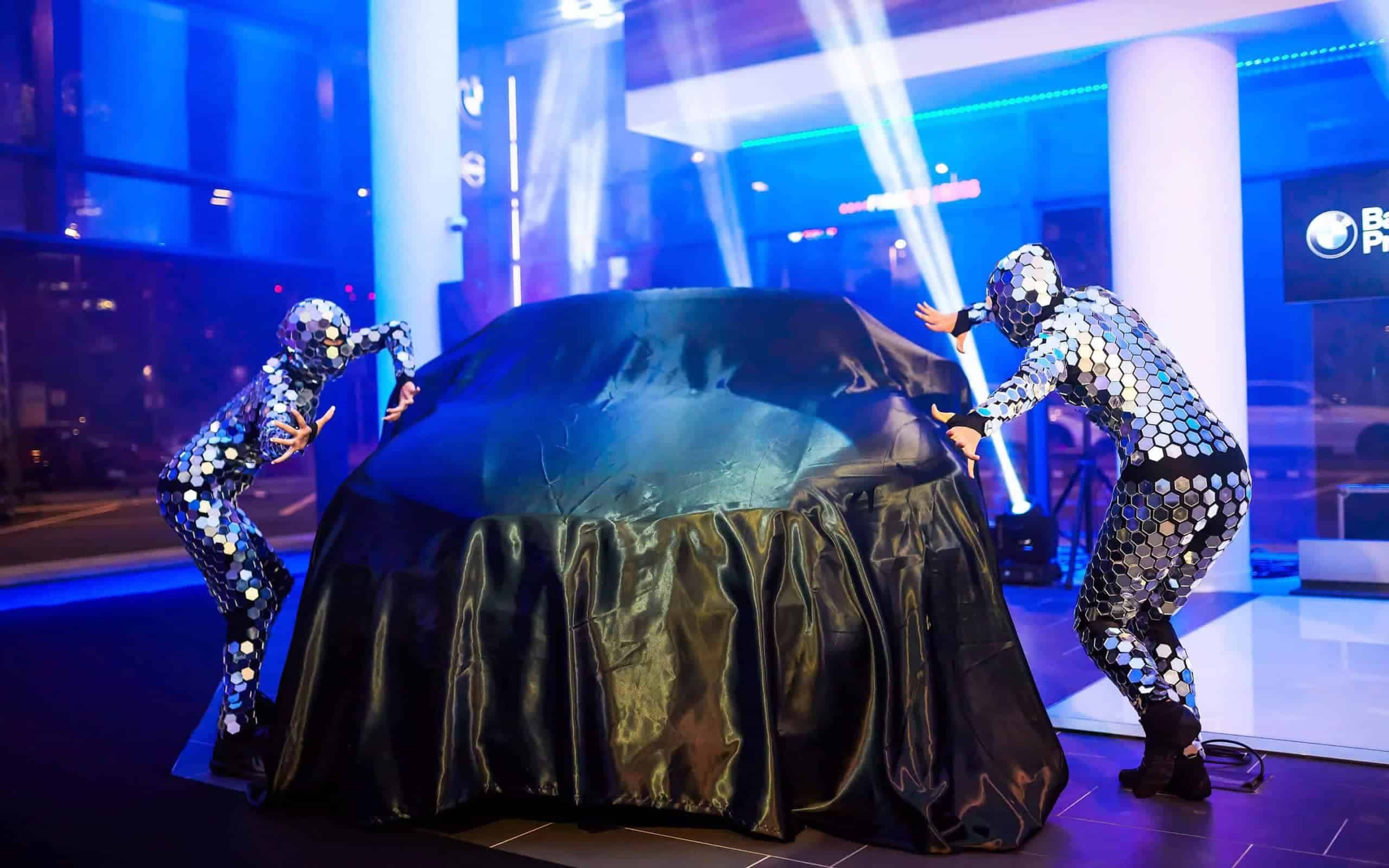 Puesta en escena del espectáculo de lanzamiento de los BMW X2 y X4
