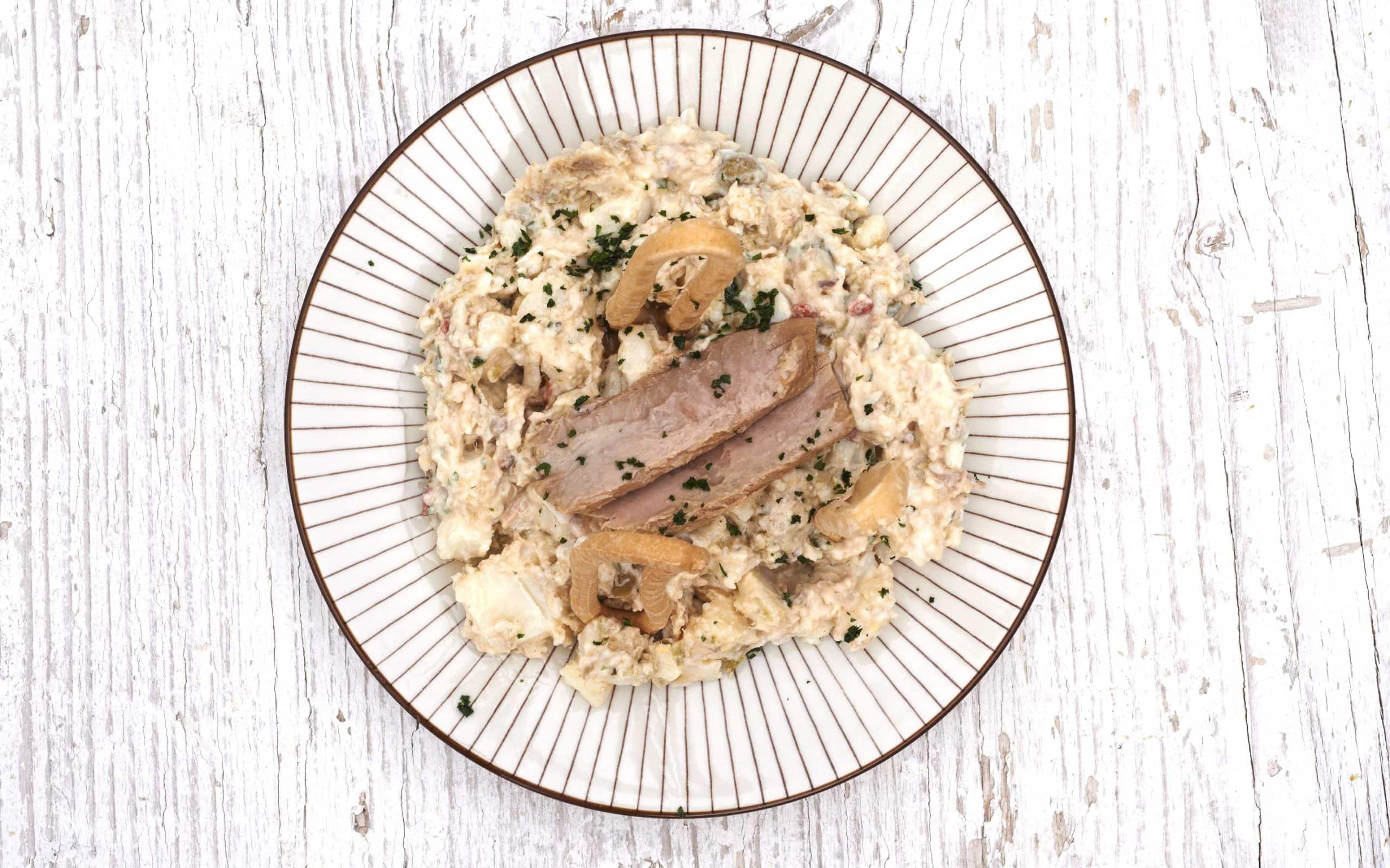 Plato de Brau con dirección de arte de Mariona Agency