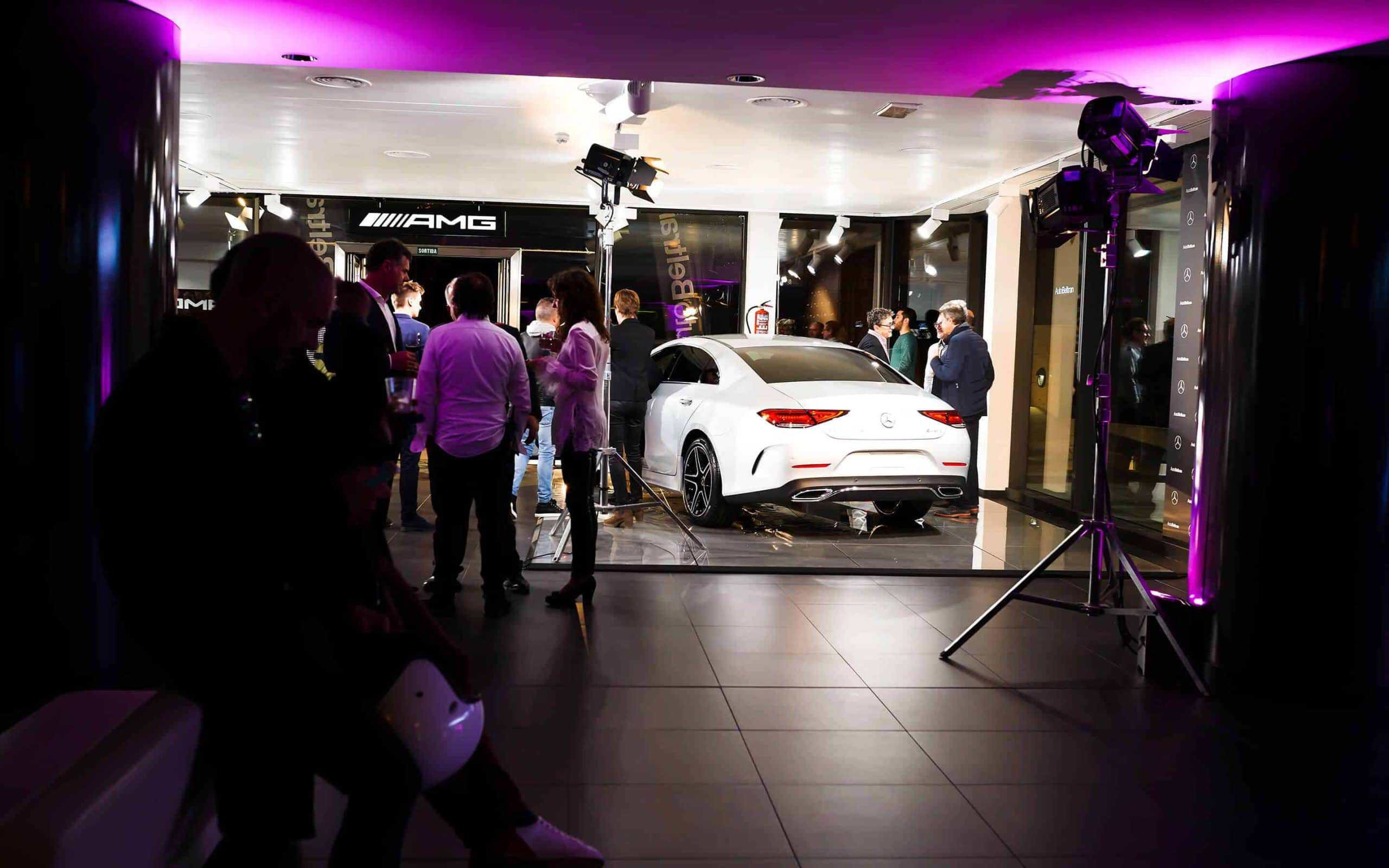 Detalle de la presentación oficial del Mercedes-Benz CLS por Mariona Agency