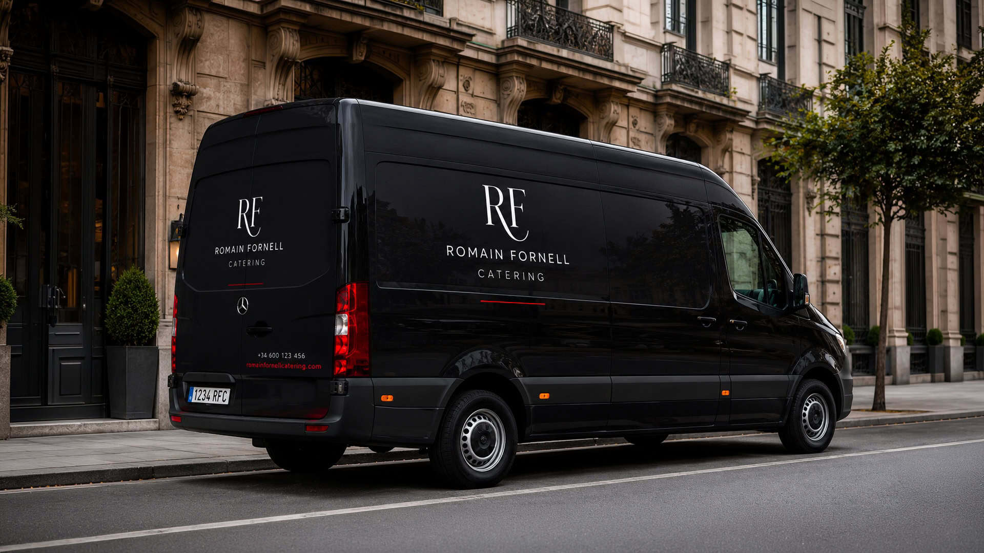 Logotipo del catering de Romain Fornell diseñado por Mariona Agency
