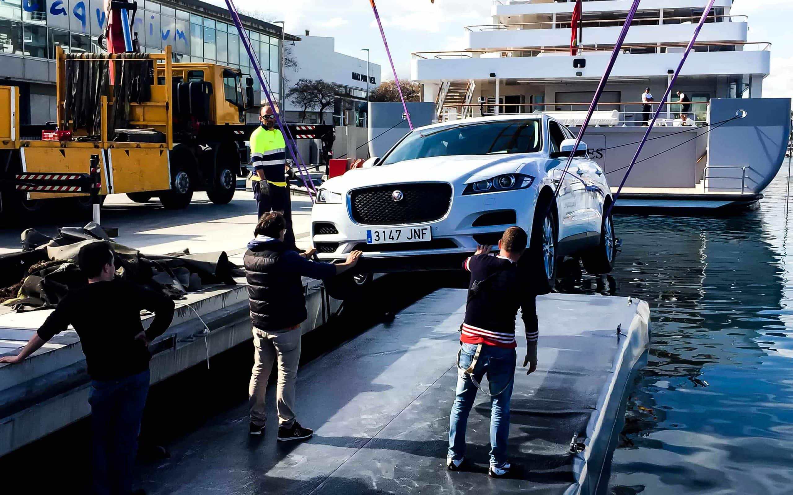 Jaguar F-Pace presentado por primera vez en España por British Gallery