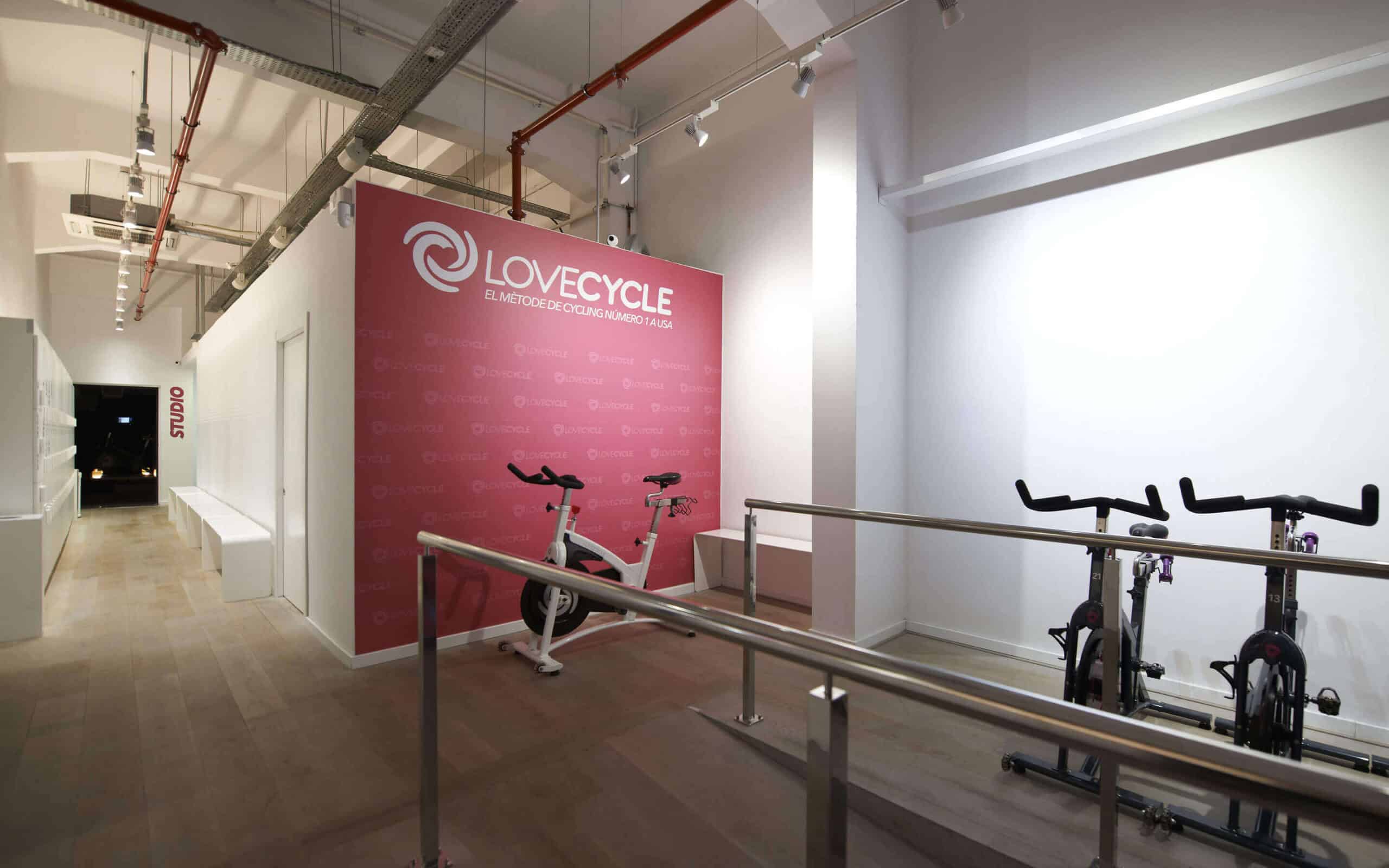 Aplicaciones de marca de LoveCycle firmadas por Mariona Agency