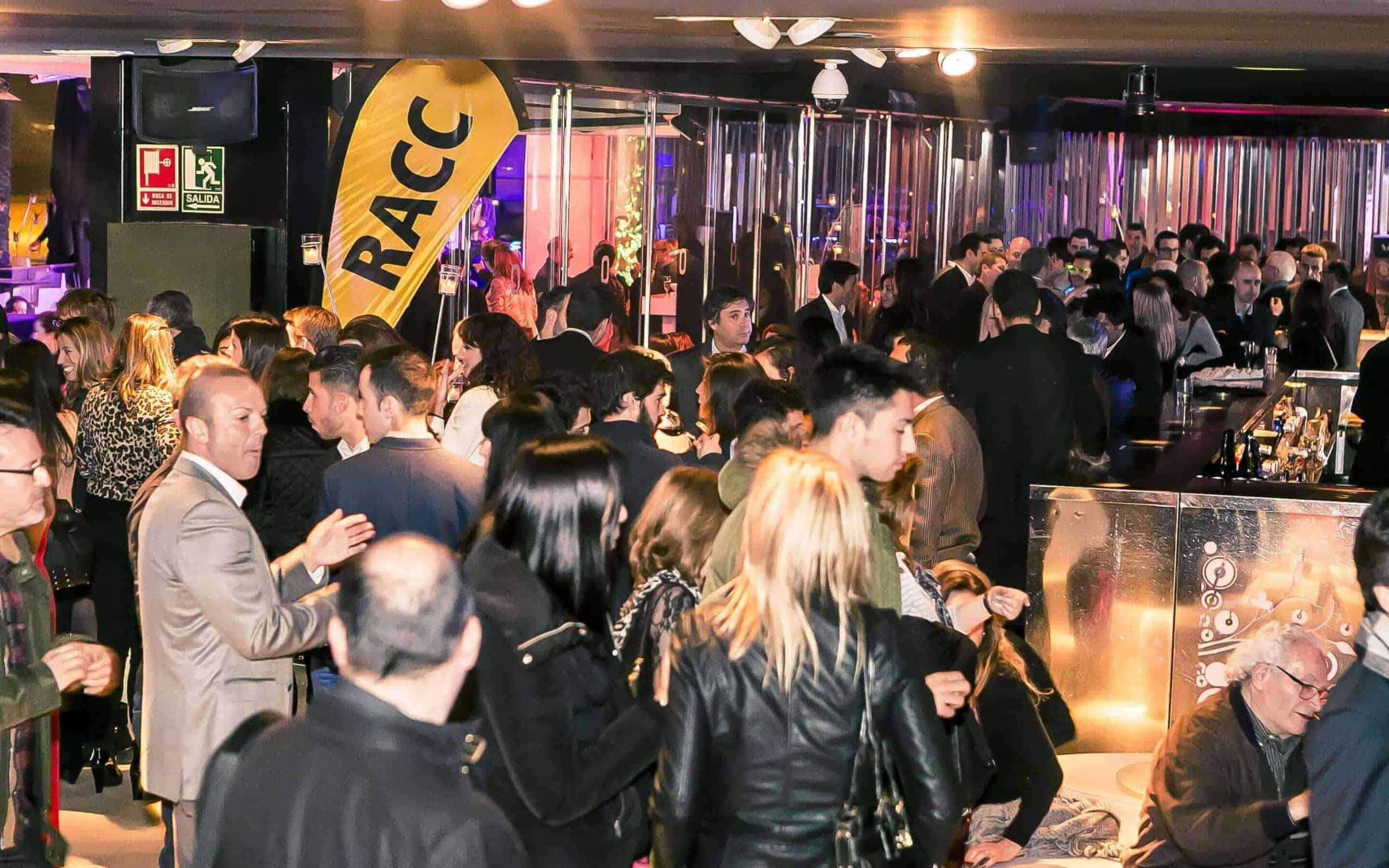 Catering del evento de presentación Mercedes-Benz en Opium Mar