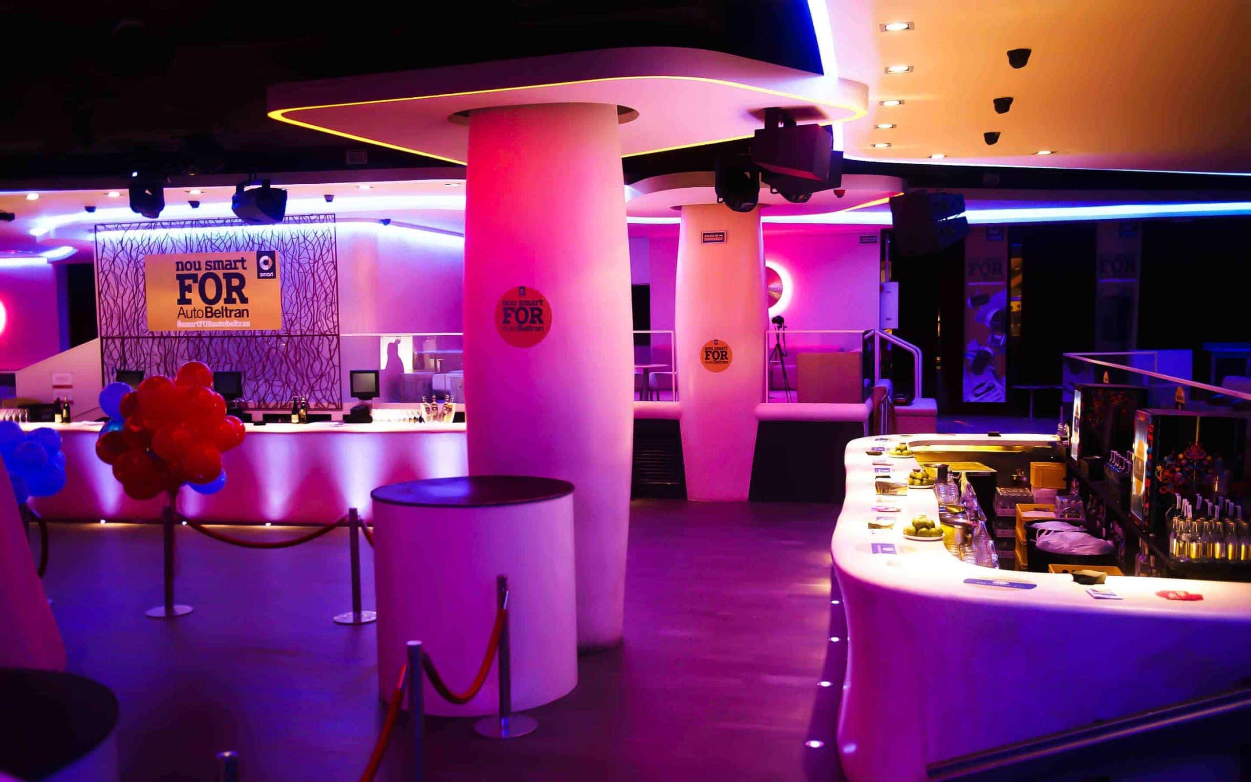Nuevos smart fortwo y forfour presentados en la discoteca Pacha Barcelona