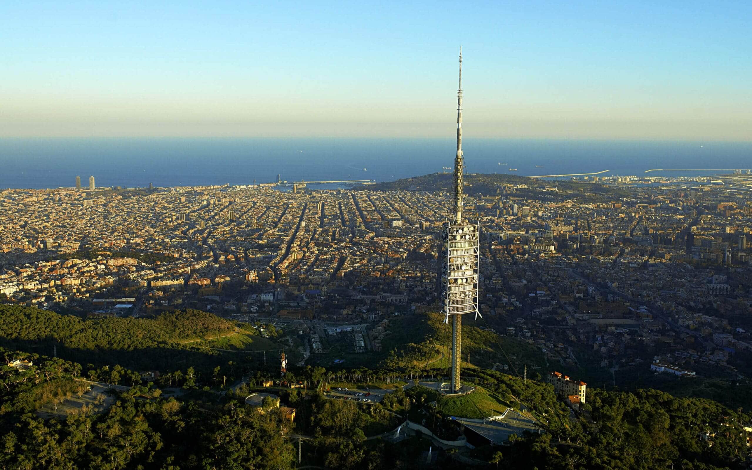 Dirección de arte digital de Mariona Agency para la Torre de Collserola